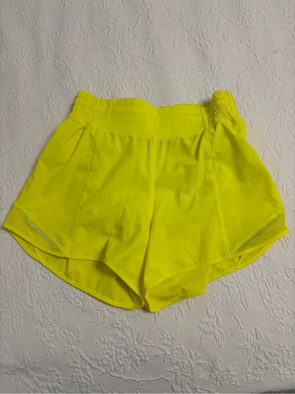 Lululemon High Rise 4” Hotty Hot Shorts